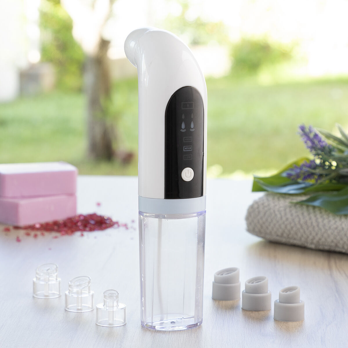 InnovaGoods Hyser genopladelig hydro-ansigtsrenser til dybderens