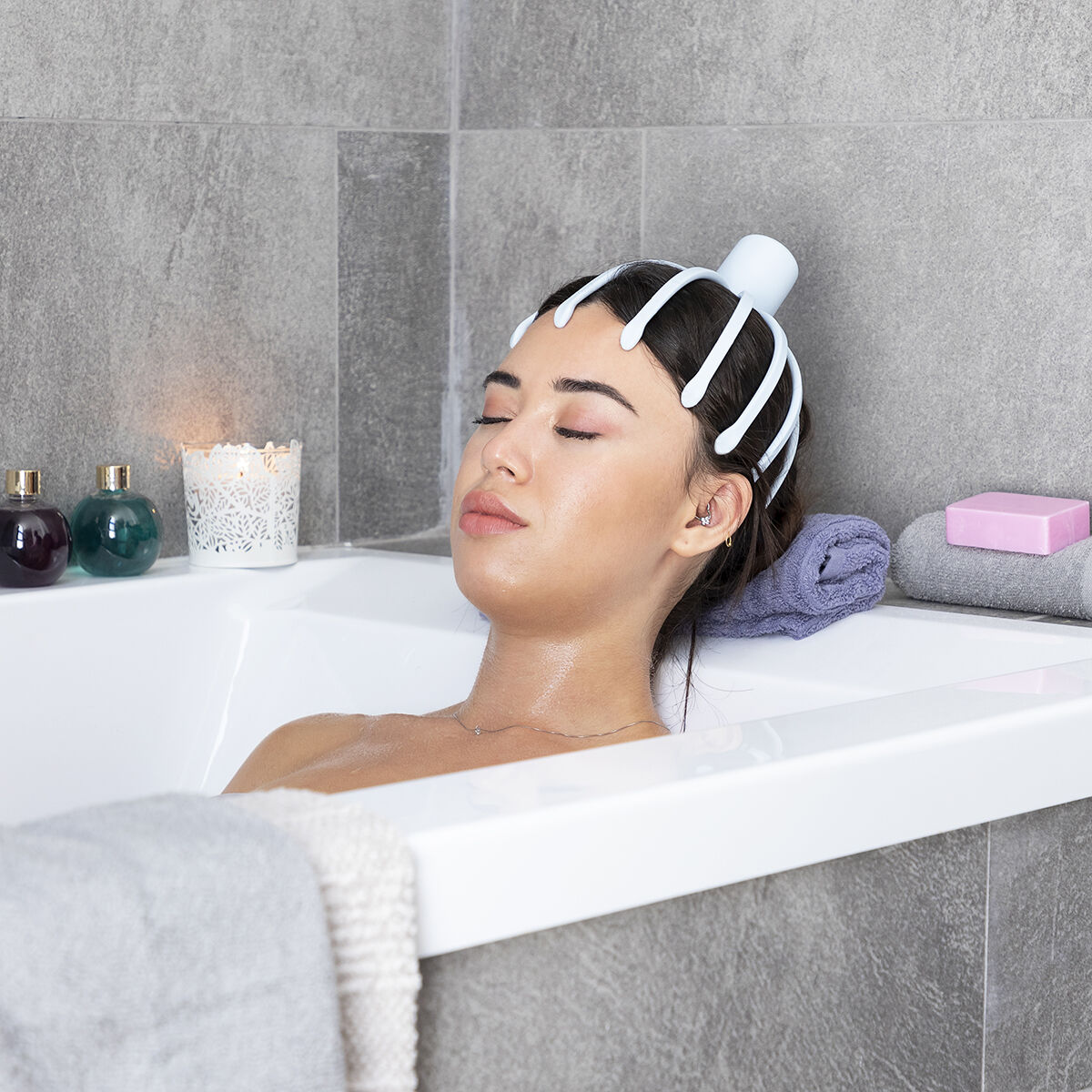 Massageapparat med genopladeligt massagehoved – Helax InnovaGoods